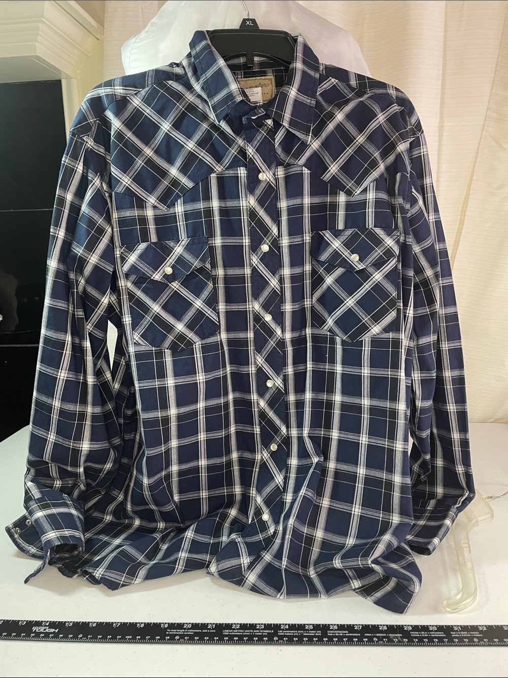 Wrangler Navy and White Plaid Western Button-Down Shirt